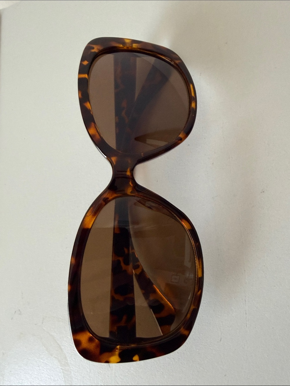 Tortoiseshell Oversized Women's Sunglasses - Brown